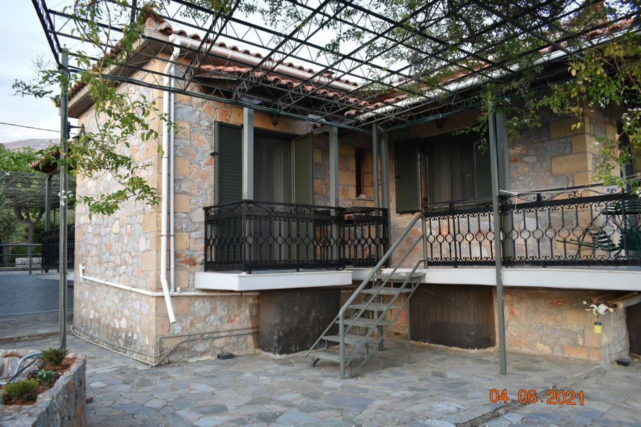 Ouranias Studios Kardamyli Dış mekan fotoğraf