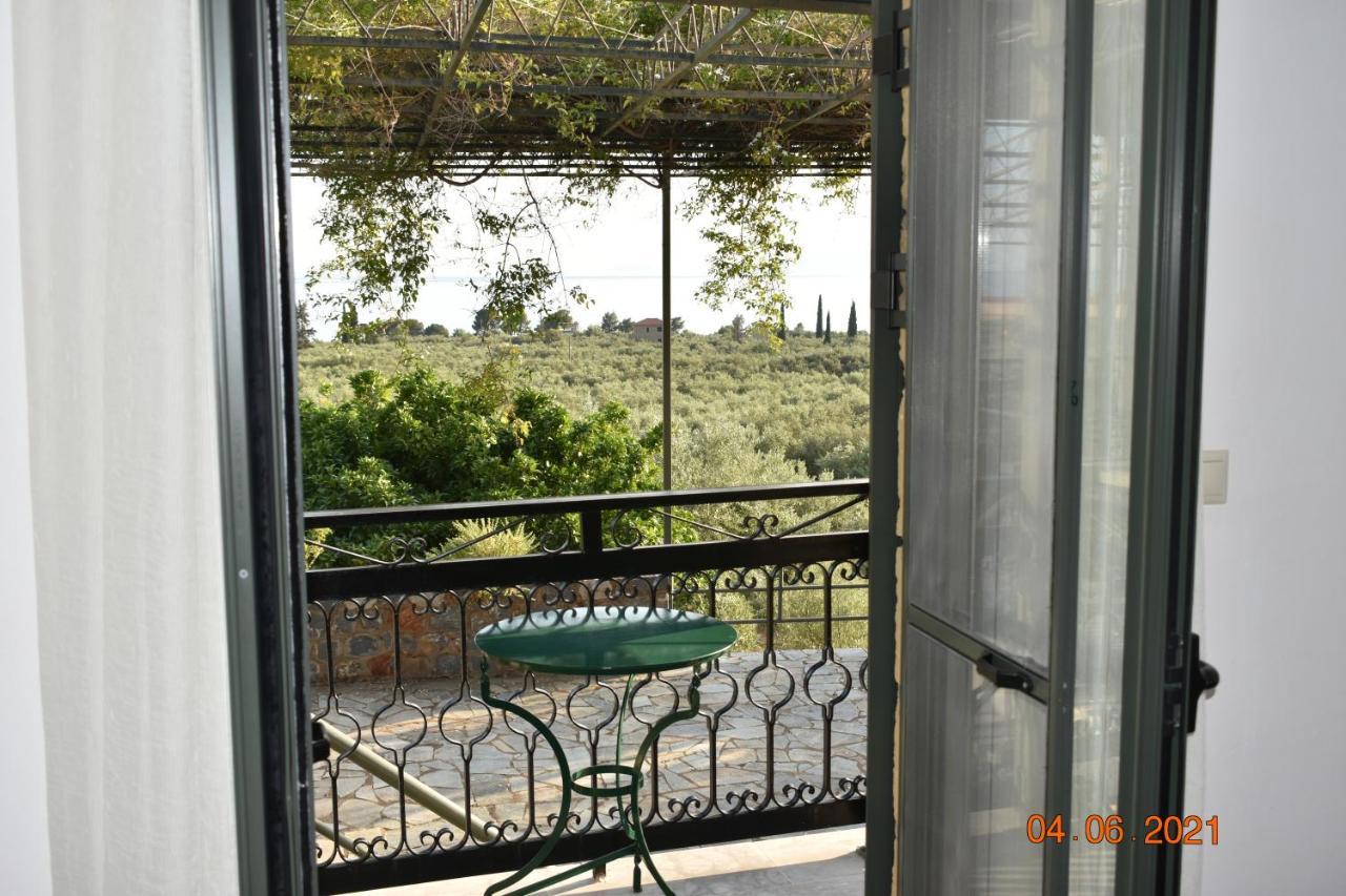 Ouranias Studios Kardamyli Dış mekan fotoğraf